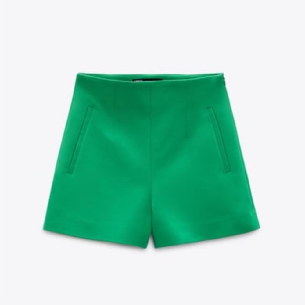 Zara High Waist Green Shorts